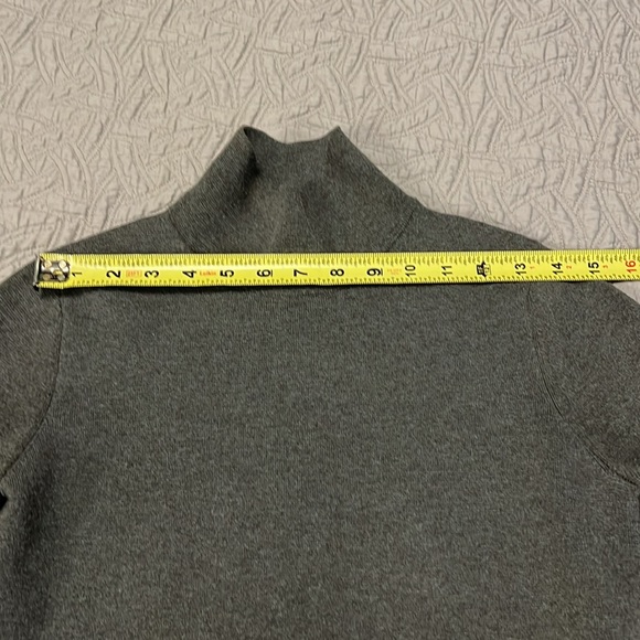 🟢 BUNDLE SALE 2 for $20 - ANN TAYLOR perfect condition Top - Picture 6 of 11